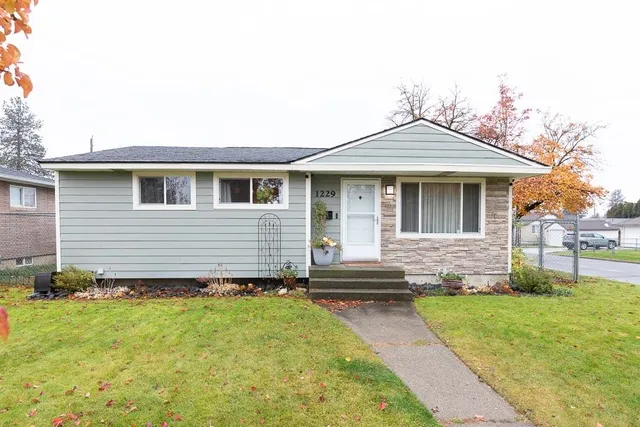 $385,000 | 1229 West Dalke Avenue, Spokane, WA 99205