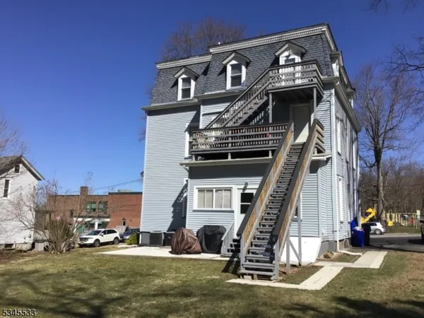 $2,100 | 14 Church Street, Oxford, NJ 07863