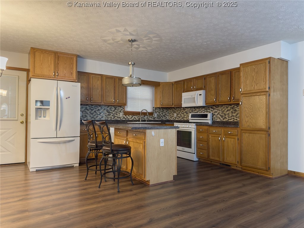 254 Wicket Road Clendenin, WV 25045 - Photo 8 of 37 Gallery Image 8