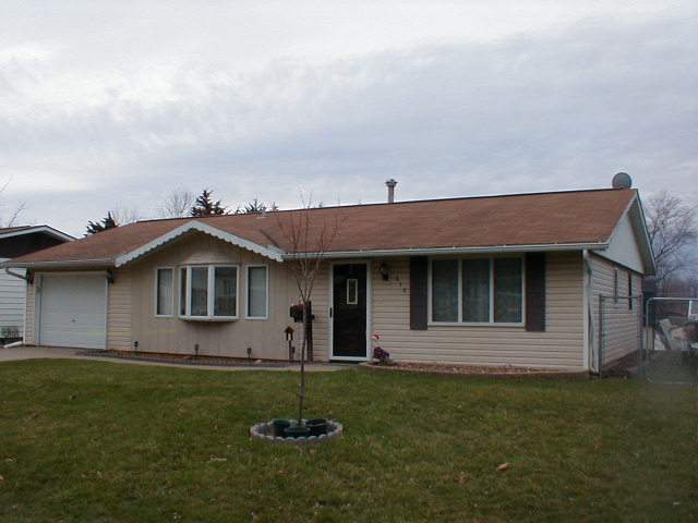 610 Sangamon Road Marquette Heights, IL 61554 - Photo 1 of 1 Gallery Image 1