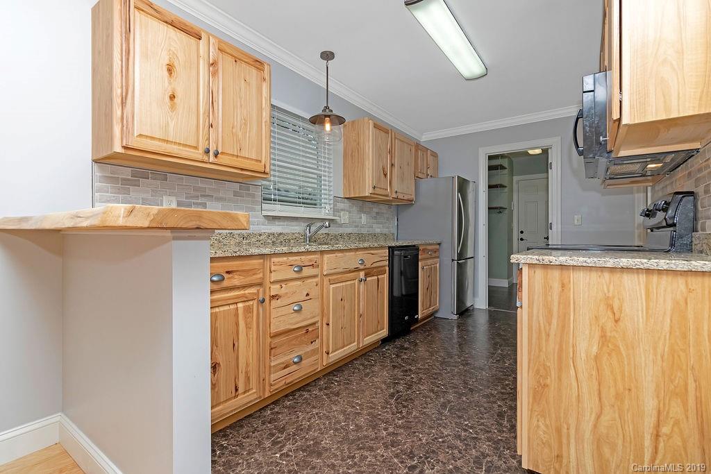 103 Jordan Road Brevard, NC 28712 - Photo 11 of 34 Gallery Image 11