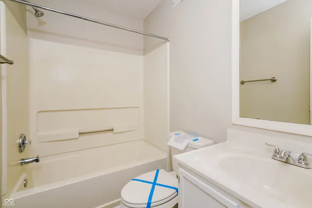 $1,510 | 1290 Freemont Lane, Greenwood, IN 46143