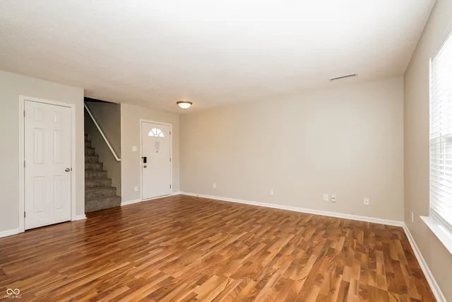 $1,510 | 1290 Freemont Lane, Greenwood, IN 46143