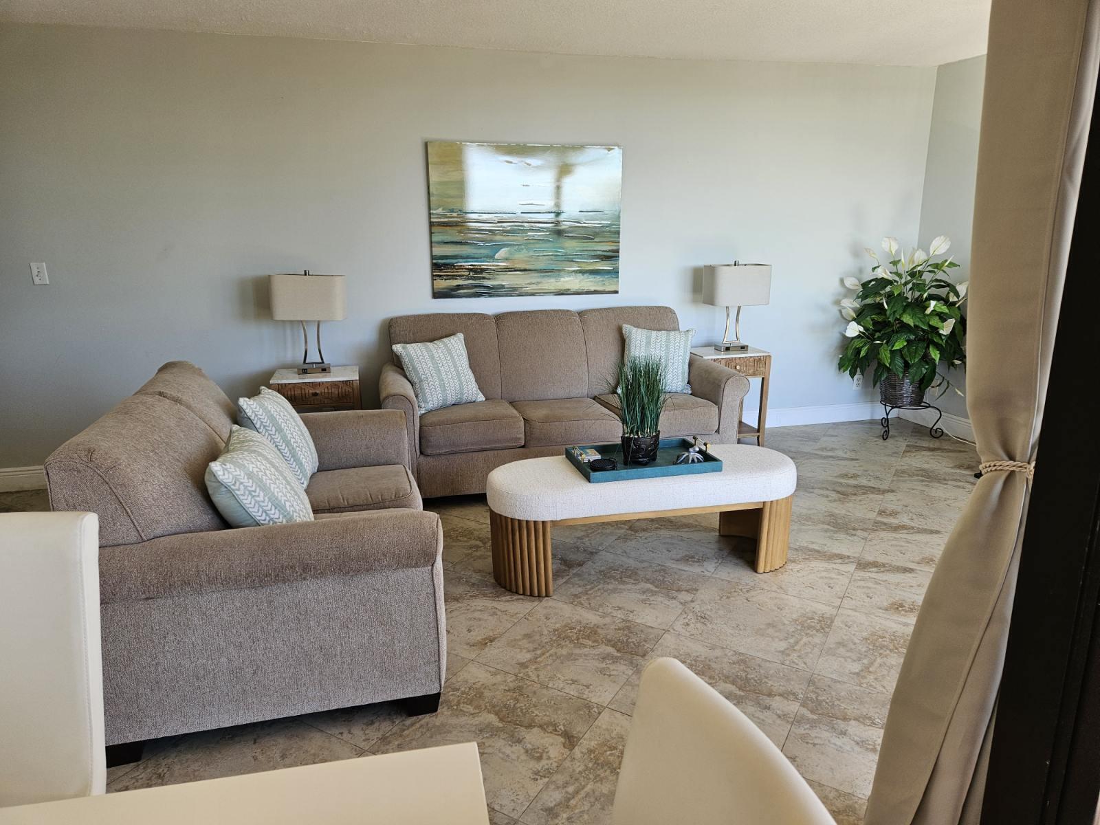955 Dotterel Road, Unit 2511 Delray Beach, FL 33444 - Photo 13 of 18 955 Dotterel - Living1