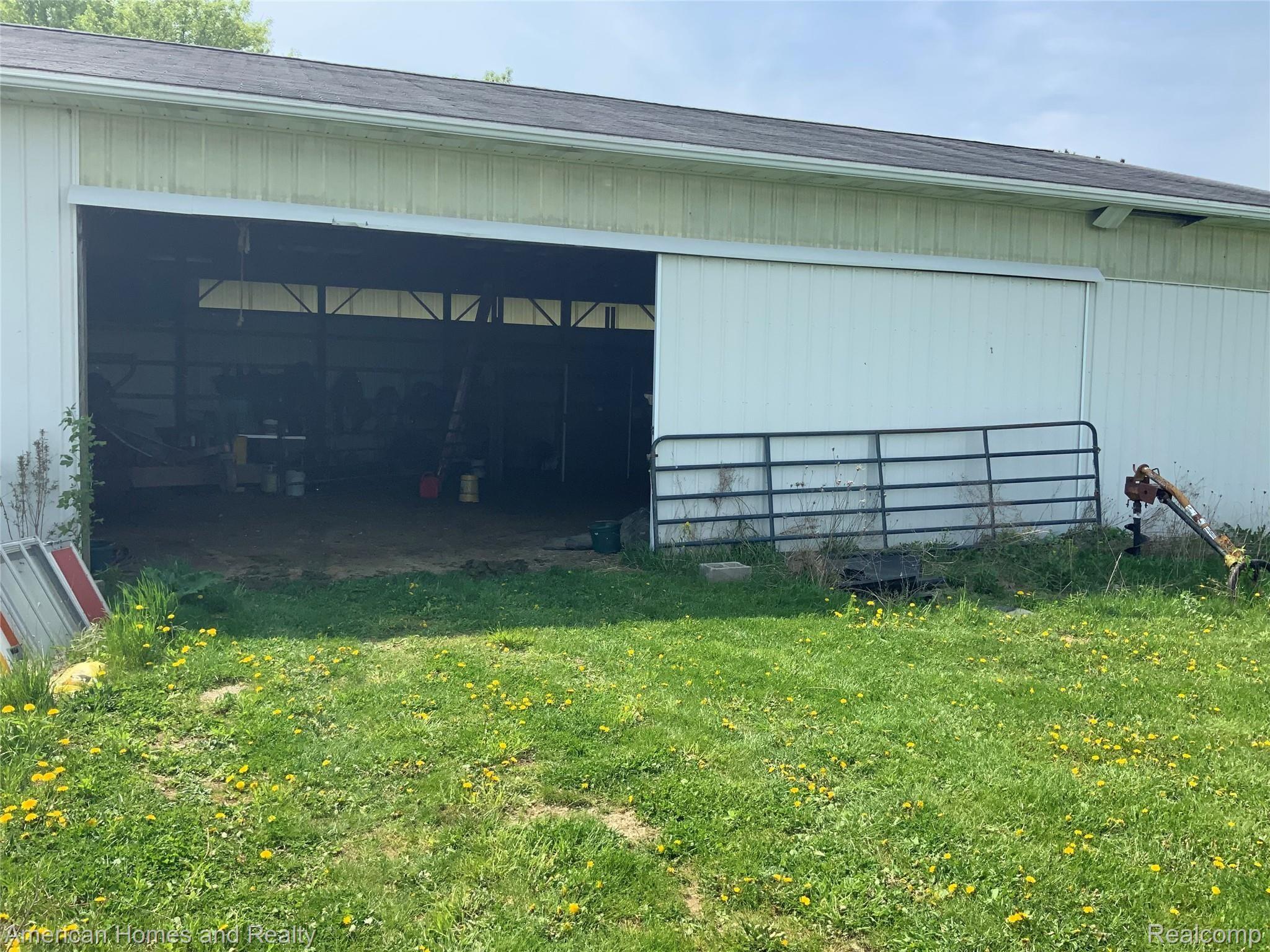 894 Mountview Road Lapeer, MI 48446 - Photo 50 of 58 5EAD1E3E-4987-43DC-906F-A776A584C87D.jpeg
