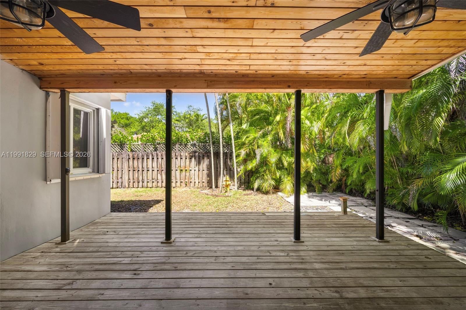 2431 Overbrook Street Miami, FL 33133 - Photo 12 of 15