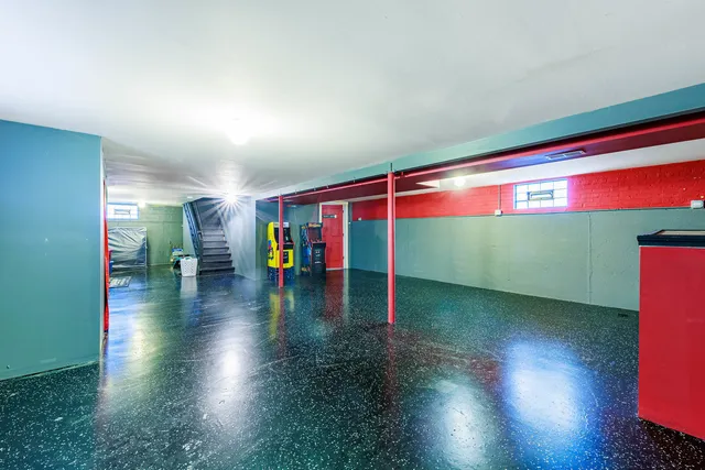 $249,999 | 1124 Linden Avenue, Bellwood, IL 60104