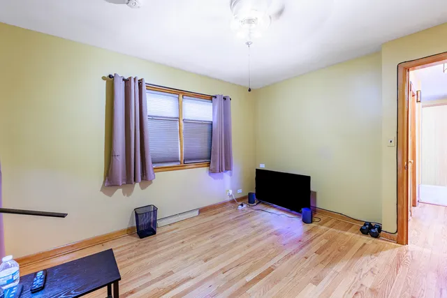 $249,999 | 1124 Linden Avenue, Bellwood, IL 60104