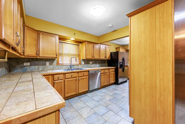 $249,999 | 1124 Linden Avenue, Bellwood, IL 60104