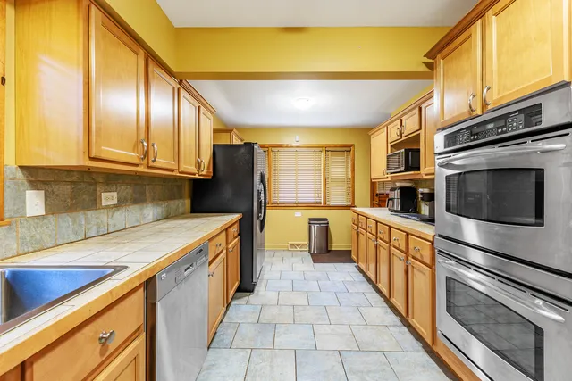 $249,999 | 1124 Linden Avenue, Bellwood, IL 60104