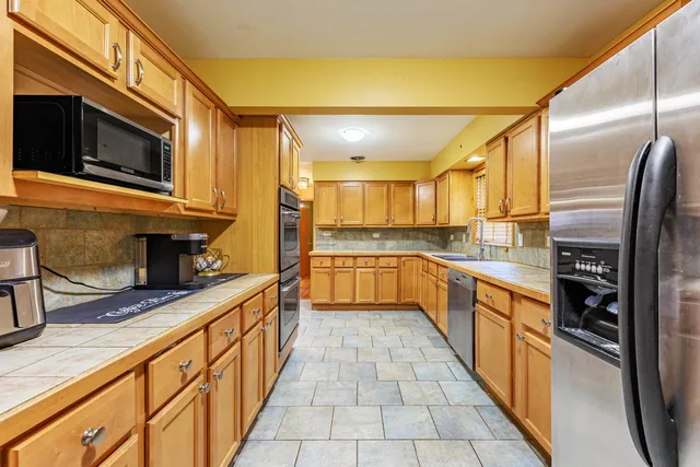 $249,999 | 1124 Linden Avenue, Bellwood, IL 60104