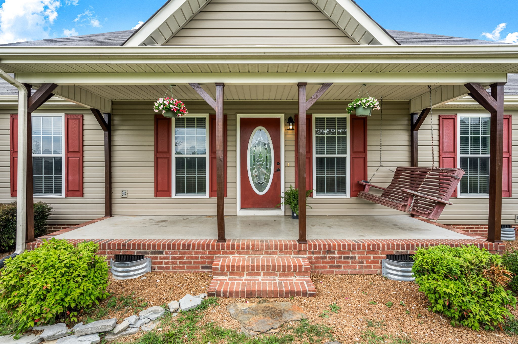 24 Shady Grove Cemetery Road Flintville, TN 37335 - Photo 13 of 40 a front view of a house with garden