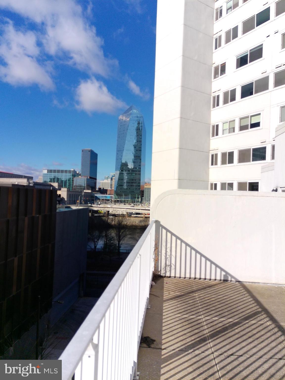 2301 Cherry Street, Unit 4P Philadelphia, PA 19103 - Photo 43 of 45