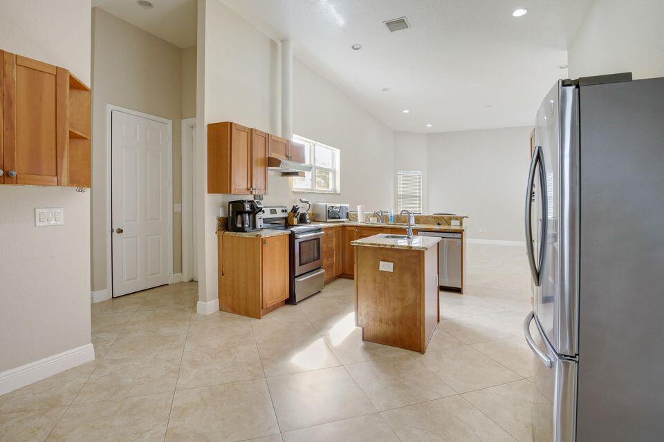 14094 43rd Road North Loxahatchee Groves, FL 33470 - Photo 10 of 45 10
