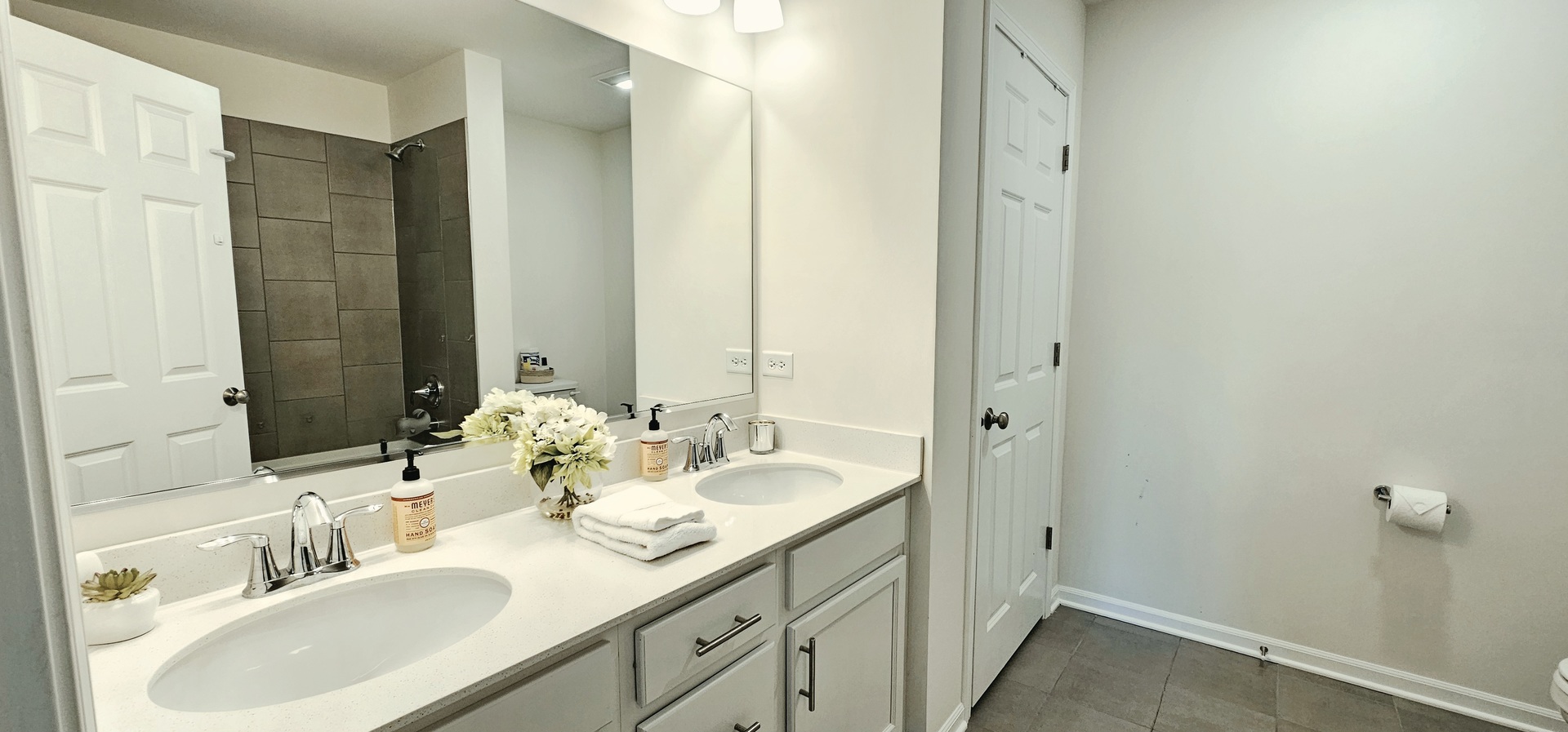 1039 Raupp Court Lake Zurich, IL 60047 - Photo 13 of 32