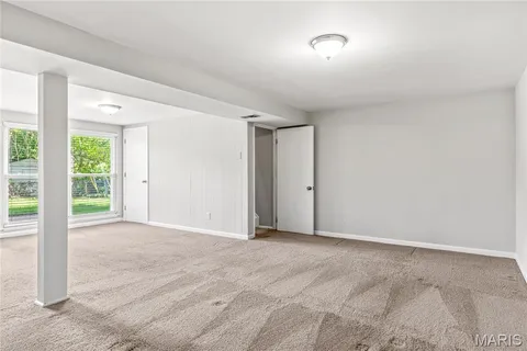 $325,000 | 747 Burwick Terrace, Manchester, MO 63021
