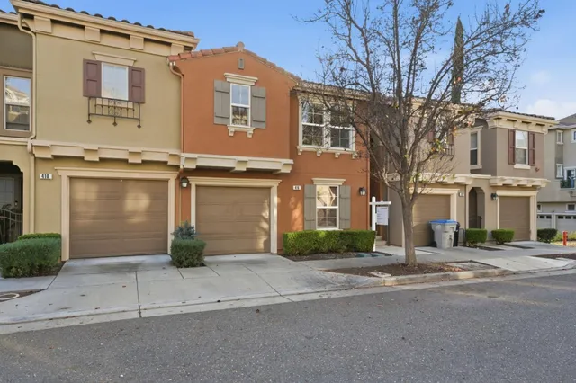 $930,000 | 416 Tower Hill Avenue, San Jose, CA 95136
