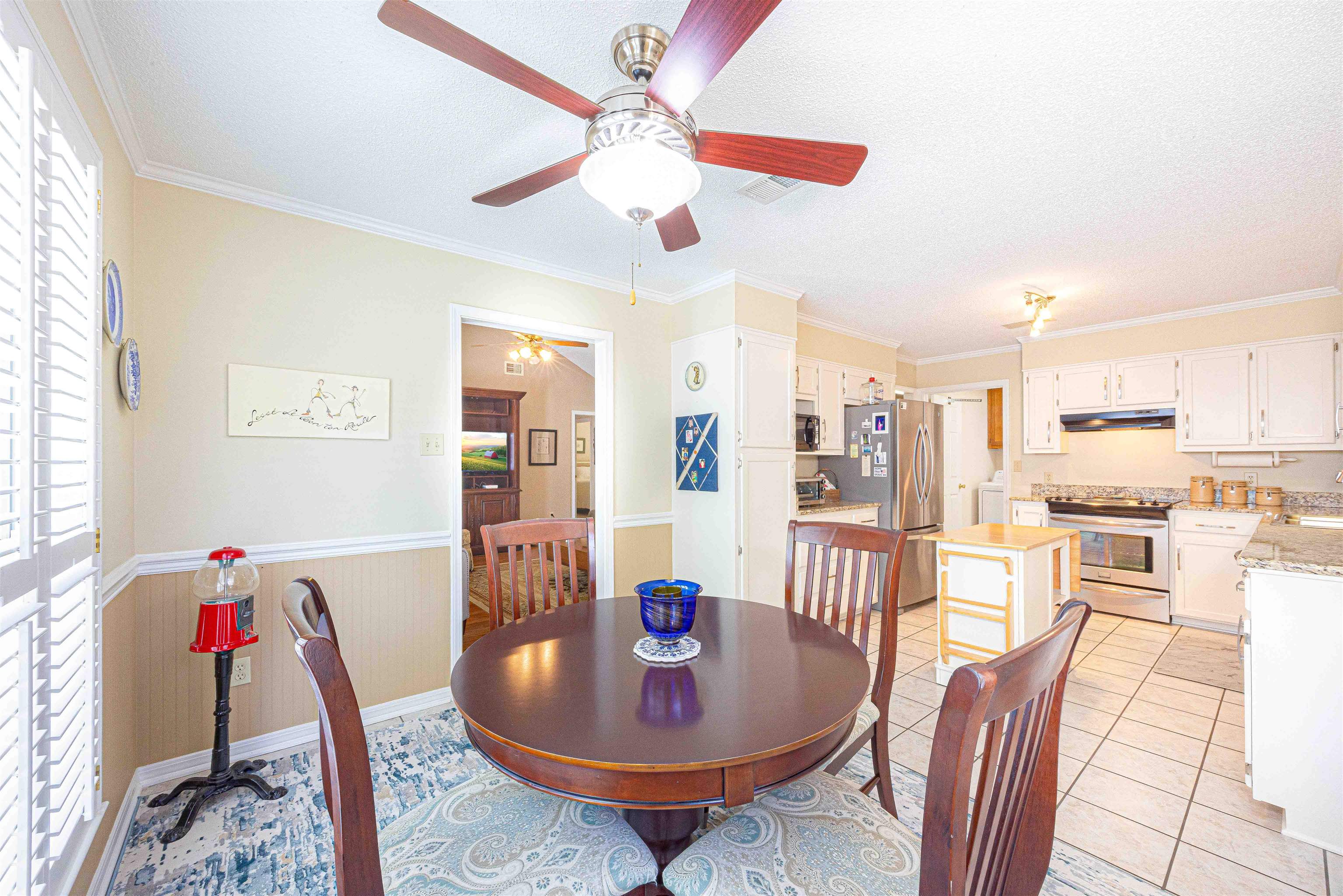 485 Ridgewood Drive Daphne, AL 36526 - Photo 17 of 38 Dining Area
