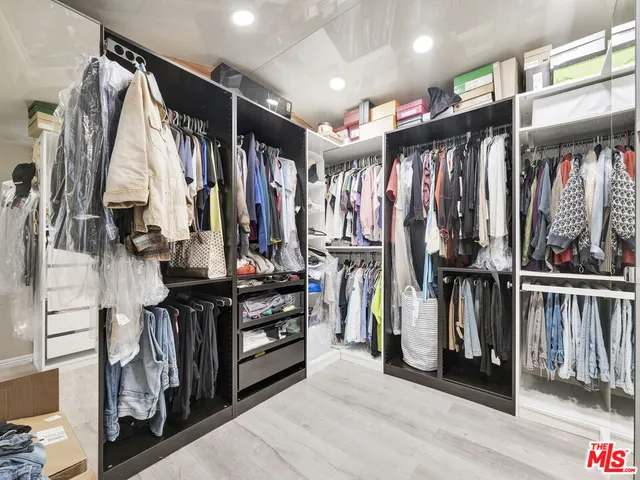 $6,999 | 6842 Ranchito Avenue, Van Nuys, CA 91405