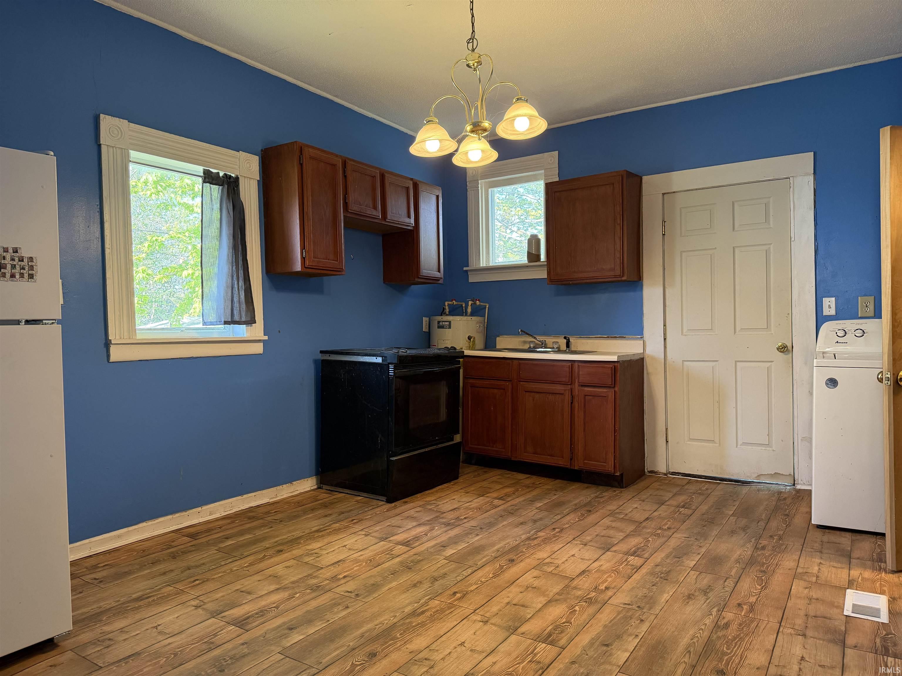 730 South Stormont Street Princeton, IN 47670 - Photo 5 of 11