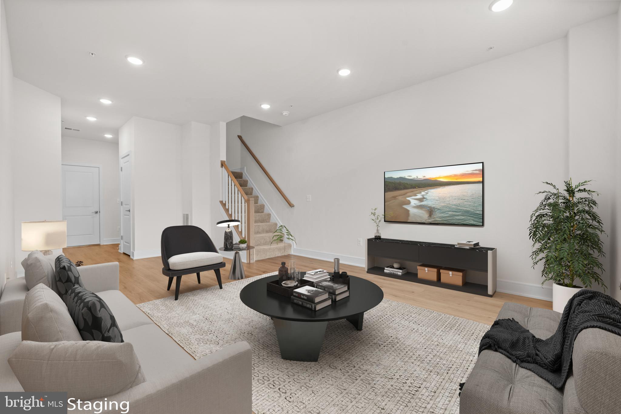 43382 Farringdon Square Broadlands, VA 20148 - Photo 2 of 34 a living room with furniture