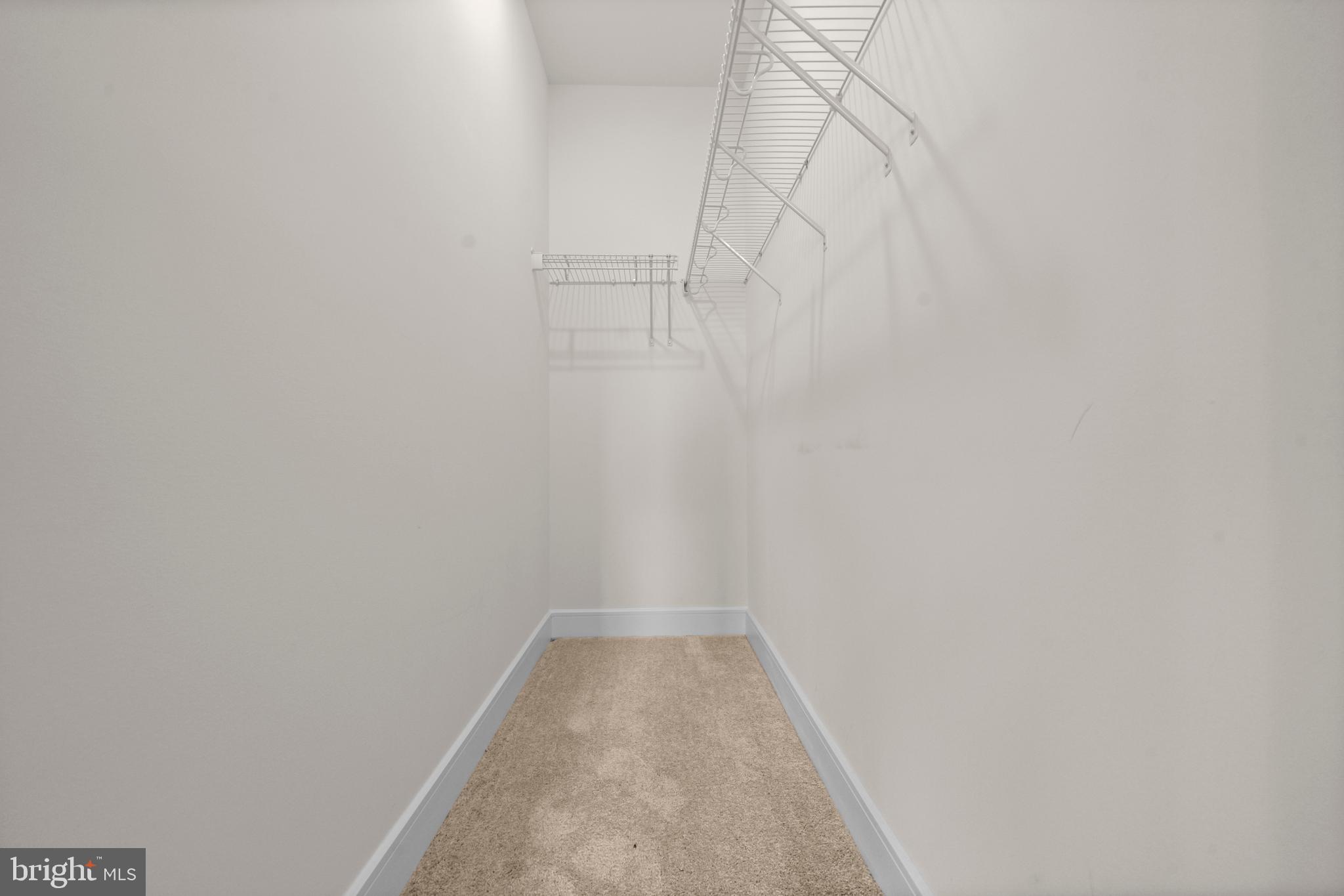 43382 Farringdon Square Broadlands, VA 20148 - Photo 24 of 34 a view of a small space