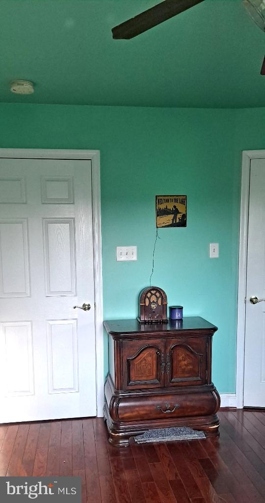 12550 Shoemaker Road Taneytown, MD 21787 - Photo 28 of 53 a view of room with cabinets