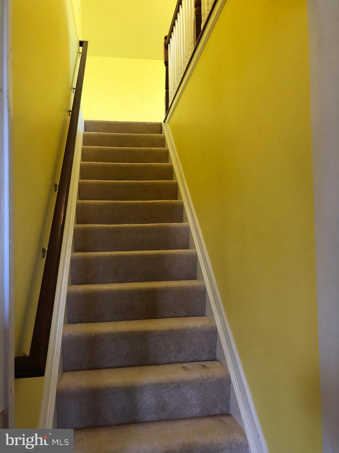 12550 Shoemaker Road Taneytown, MD 21787 - Photo 30 of 53 a view of entryway