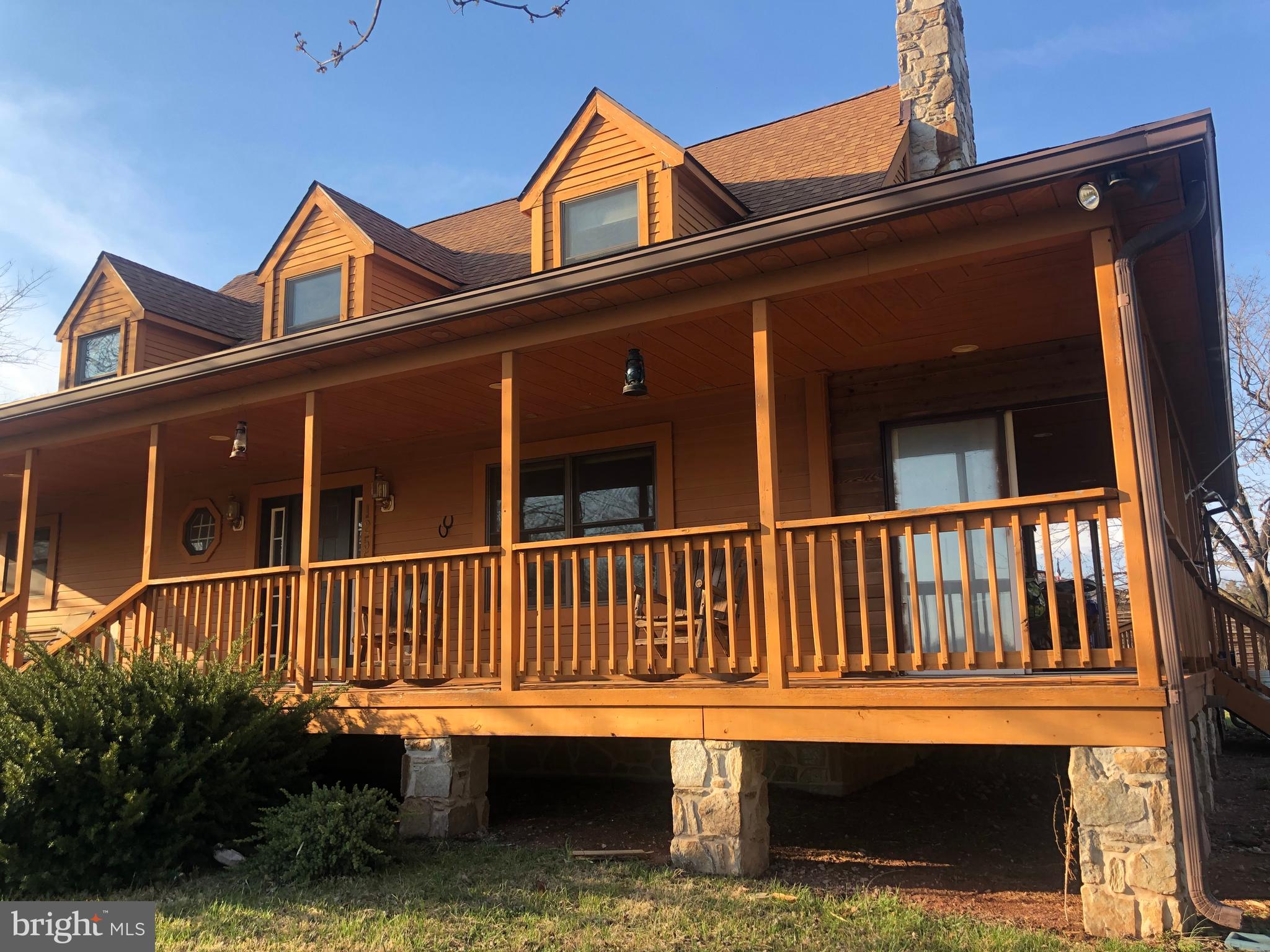 12550 Shoemaker Road Taneytown, MD 21787 - Photo 3 of 30 Porch built on stone piers