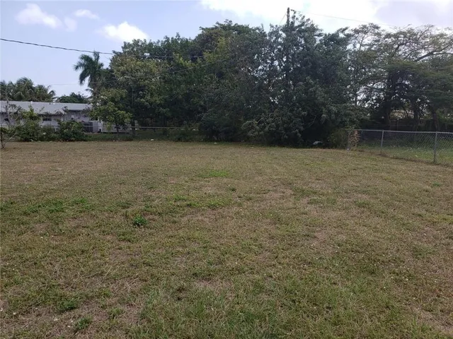 $2,600 | 1524 Northwest 19th Avenue, Unit 1524, Fort Lauderdale, FL 33311