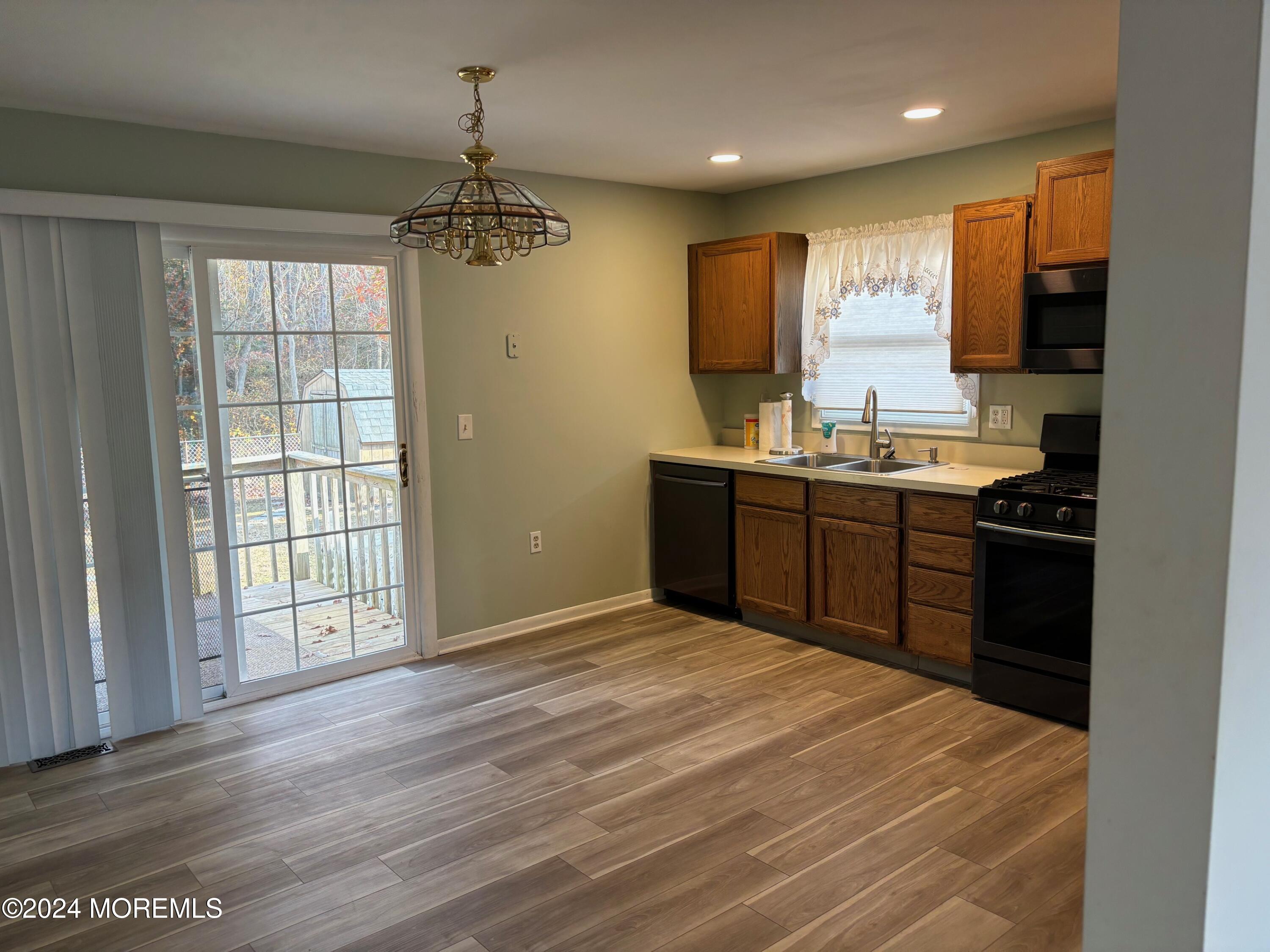 440 7th Street Waretown, NJ 08758 - Photo 8 of 44 IMG_4518