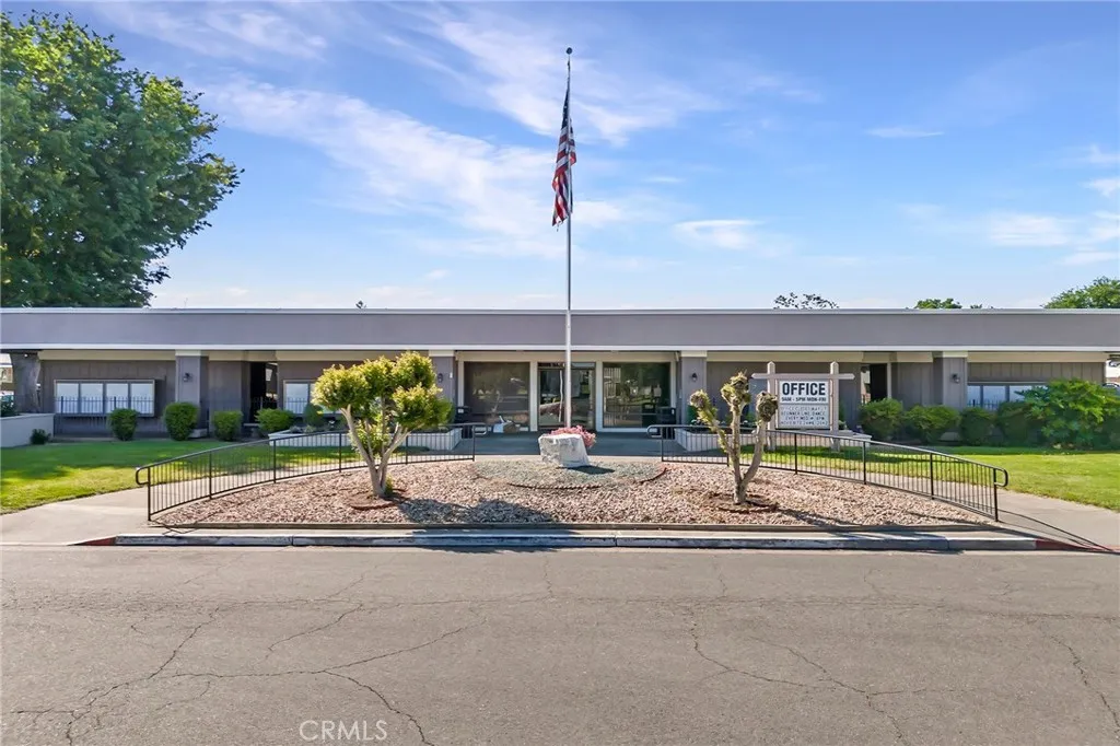 701 East Lassen Avenue, Unit 108 Chico, CA 95973 - Photo 39 of 48 Clubhouse / office