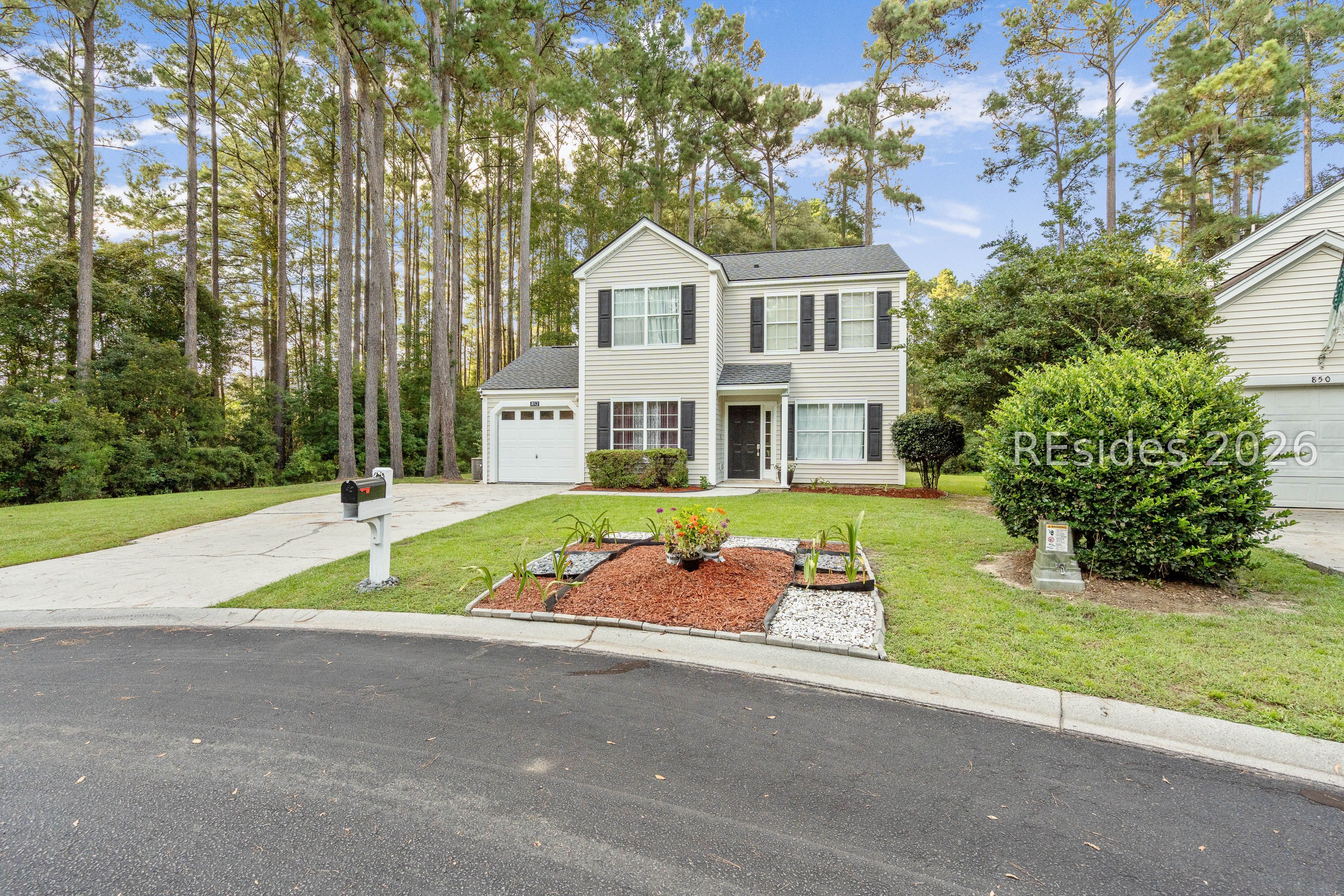 852 Rocking Horse Lane Bluffton, SC 29910 - Photo 2 of 37 Gallery Image 2