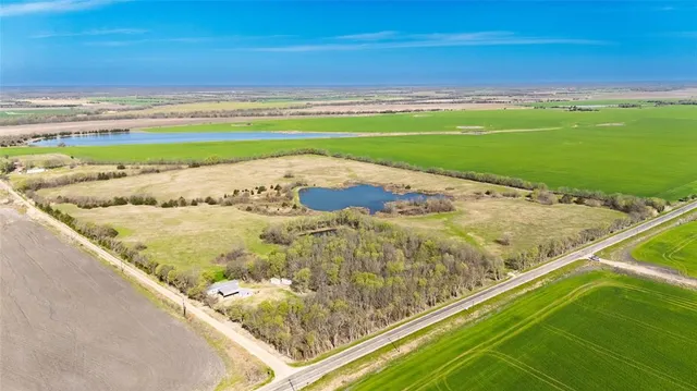 a view of an ocean beach