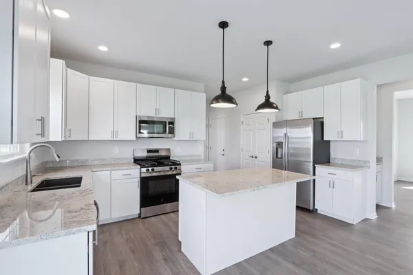 $624,900 | 3993 Whiting Street, Delavan, WI 53115