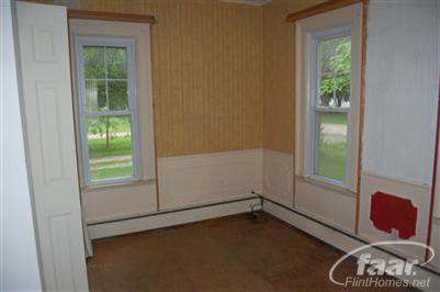11227 Main Road Fenton, MI 48430 - Photo 10 of 13 20144456-9.JPG