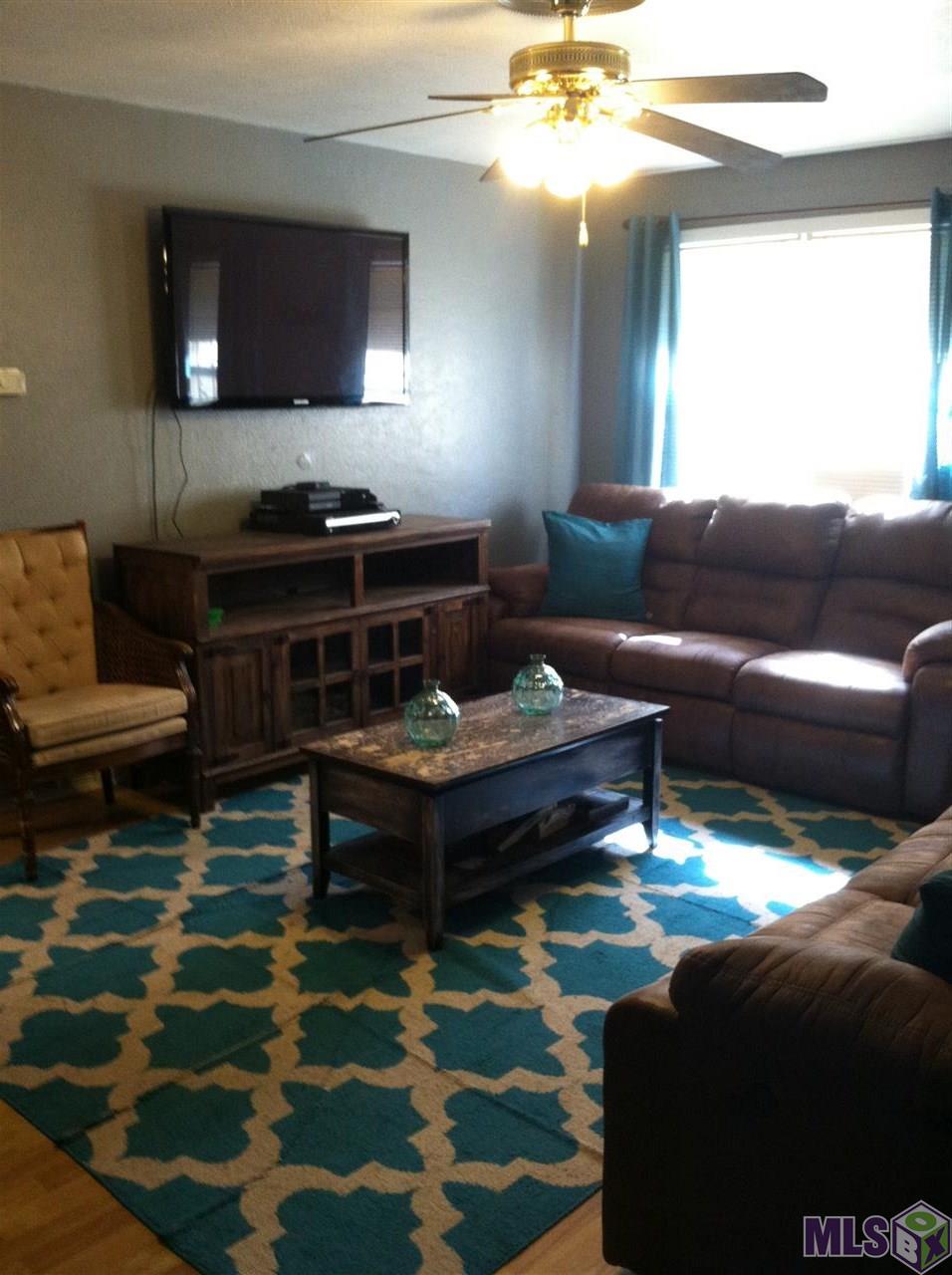 3065 Conley Avenue Baton Rouge, LA 70805 - Photo 6 of 27 Living room