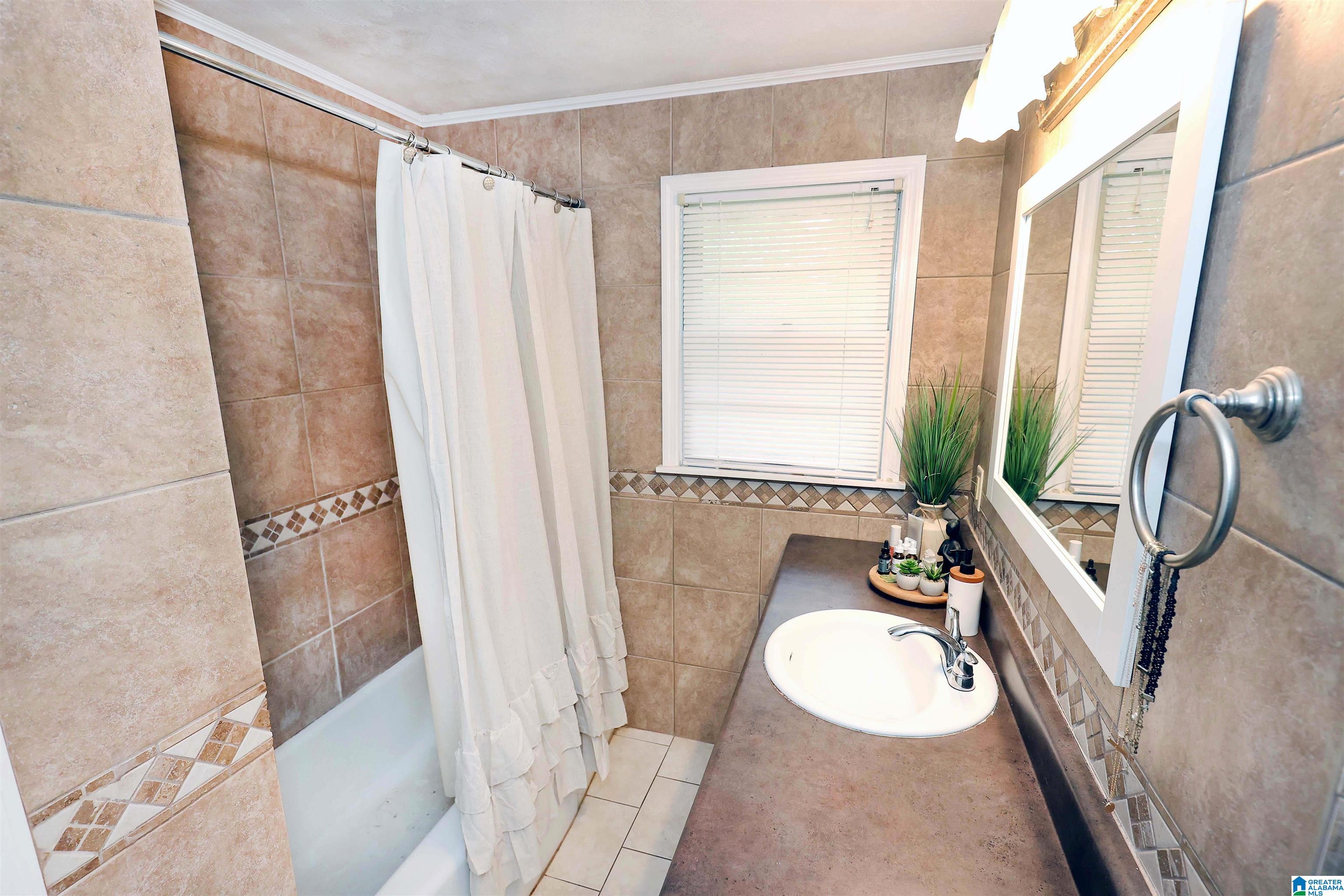 702 Bain Avenue Weaver, AL 36277 - Photo 24 of 40