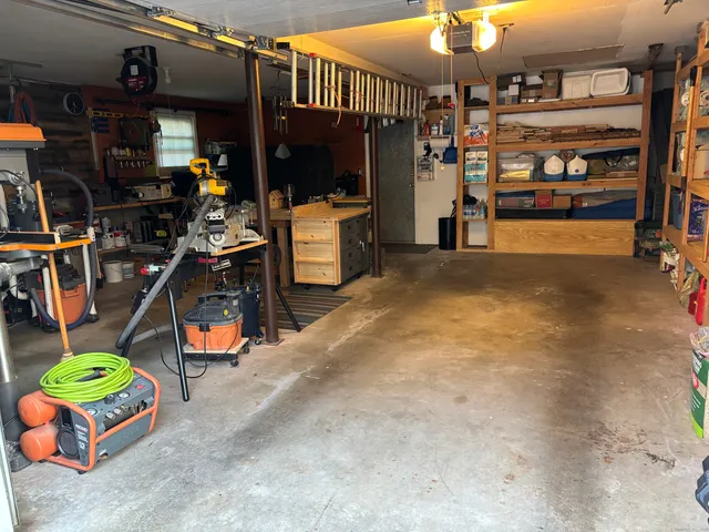 $598,000 | 22 Prospect Drive, Brookfield, CT 06804