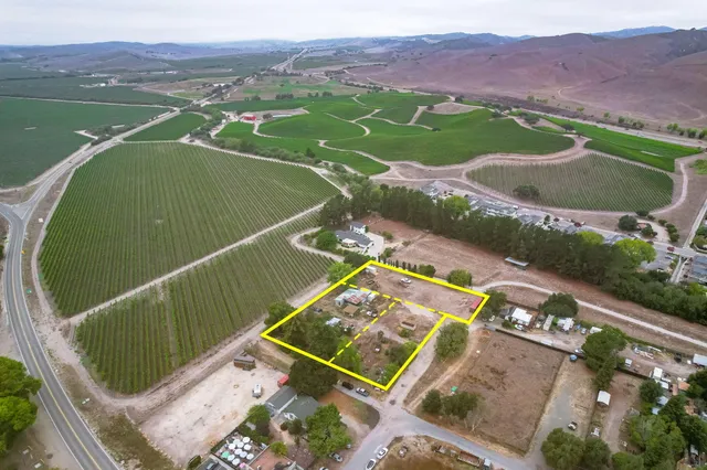 $1,200,000 | 165 Leslie Street, Los Alamos, CA 93440