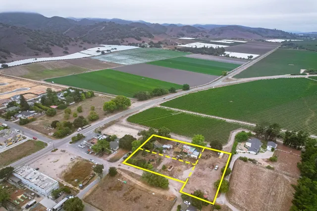 $1,200,000 | 165 Leslie Street, Los Alamos, CA 93440