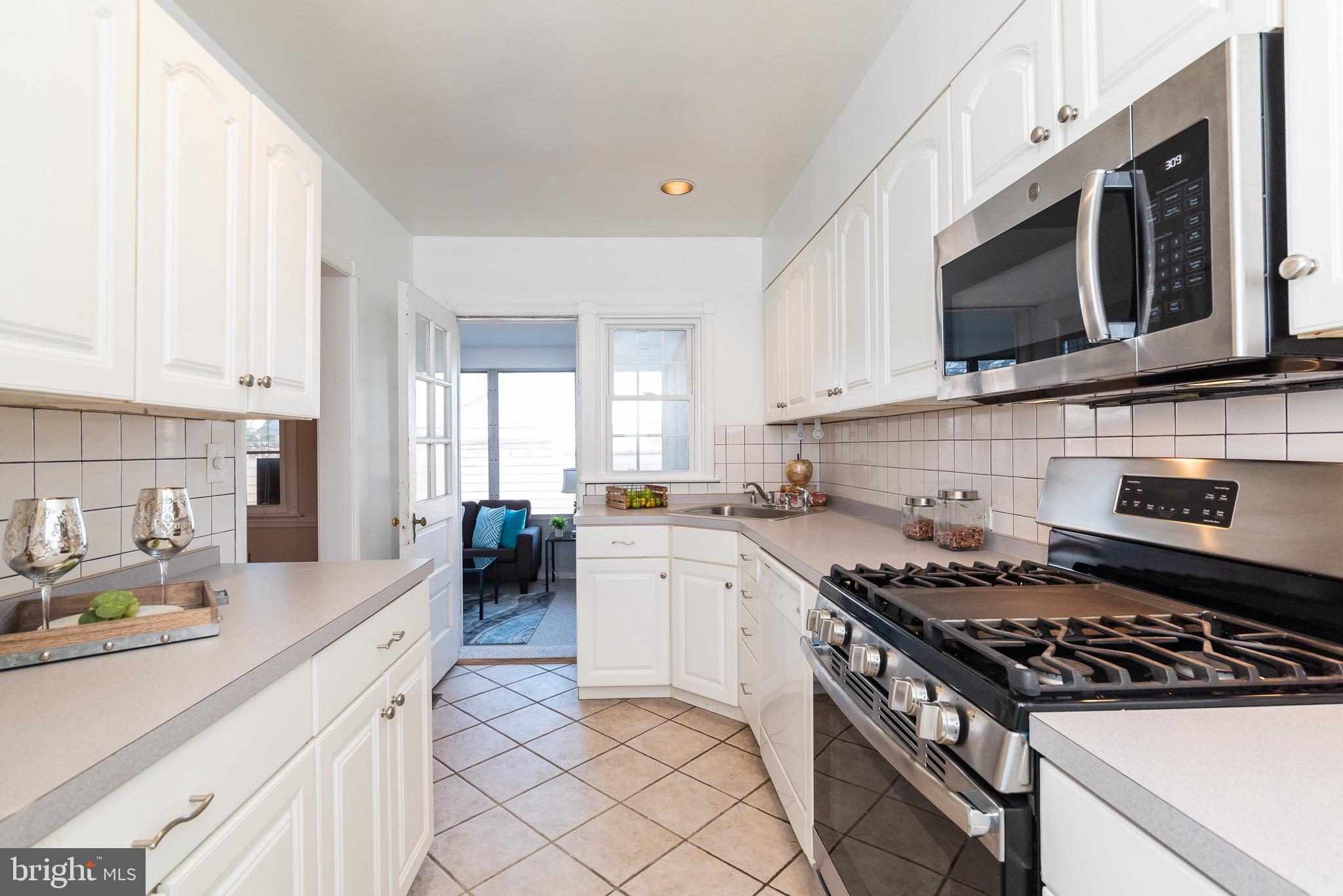 70 Murdock Road Baltimore, MD 21212 - Photo 14 of 52 KITCHEN