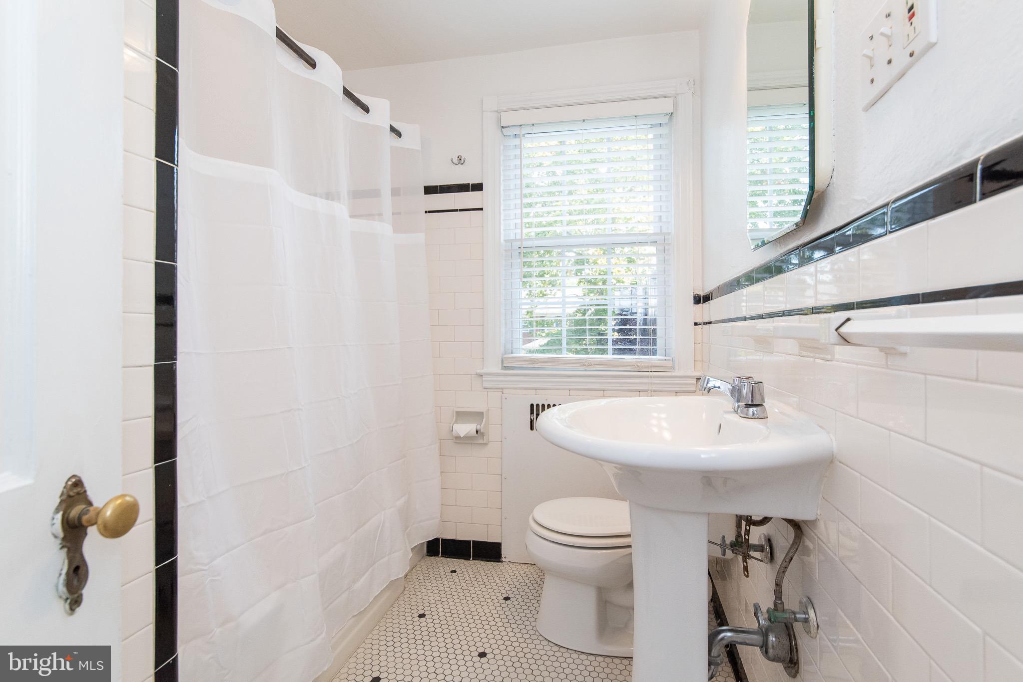 70 Murdock Road Baltimore, MD 21212 - Photo 33 of 52 FULL BATH