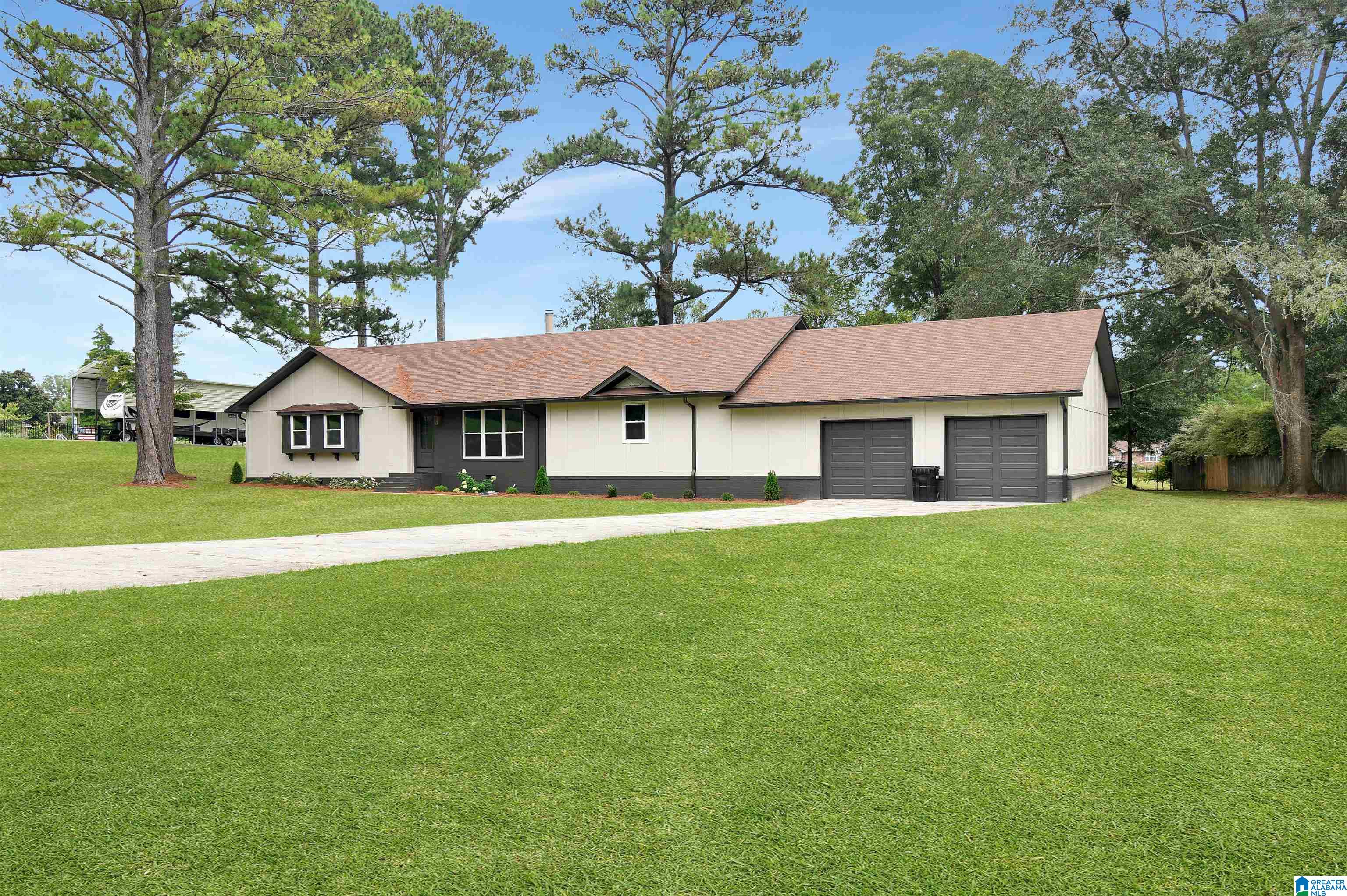 207 Friendship Circle Clanton, AL 35045 - Photo 8 of 40