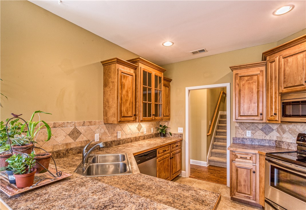 519 Ivy Spring Court Seneca, SC 29678 - Photo 15 of 49 Gallery Image 15