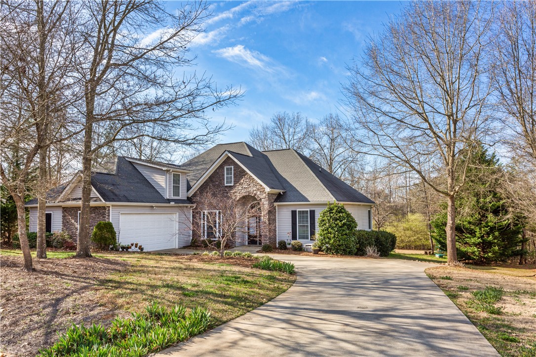 519 Ivy Spring Court Seneca, SC 29678 - Photo 2 of 49 Gallery Image 2