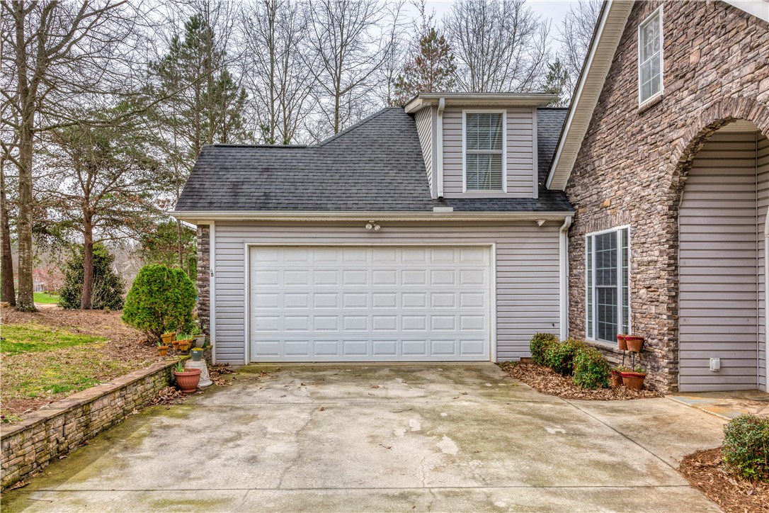 519 Ivy Spring Court Seneca, SC 29678 - Photo 3 of 49 Gallery Image 3