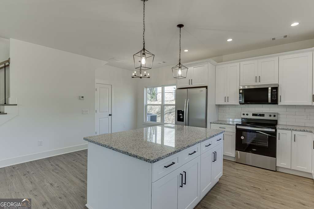 585 Clayton Street Commerce, GA 30529 - Photo 12 of 40