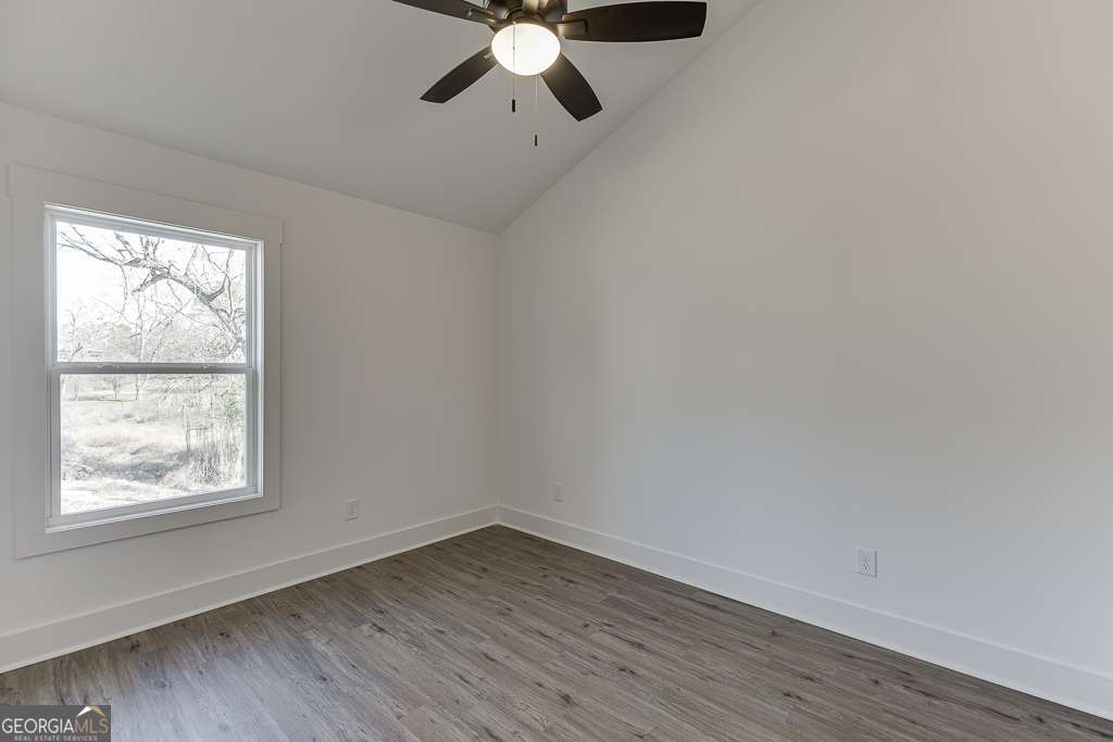 585 Clayton Street Commerce, GA 30529 - Photo 26 of 40