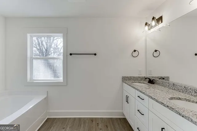 $2,300 | 585 Clayton Street, Commerce, GA 30529